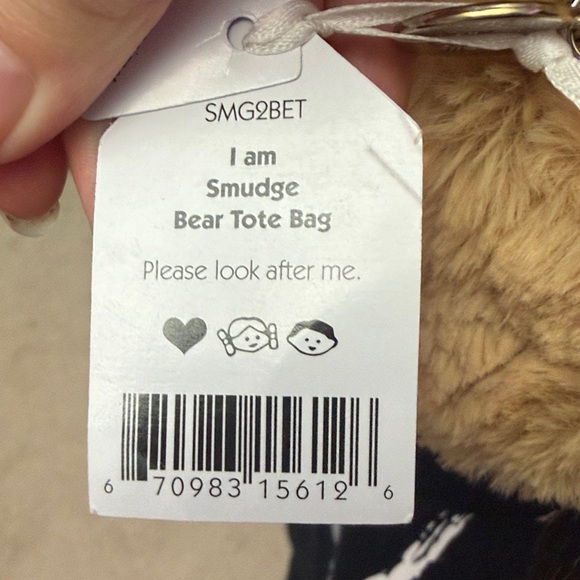 Jellycat Bartholome
Bear Tote Bag - Picture 8 of 11